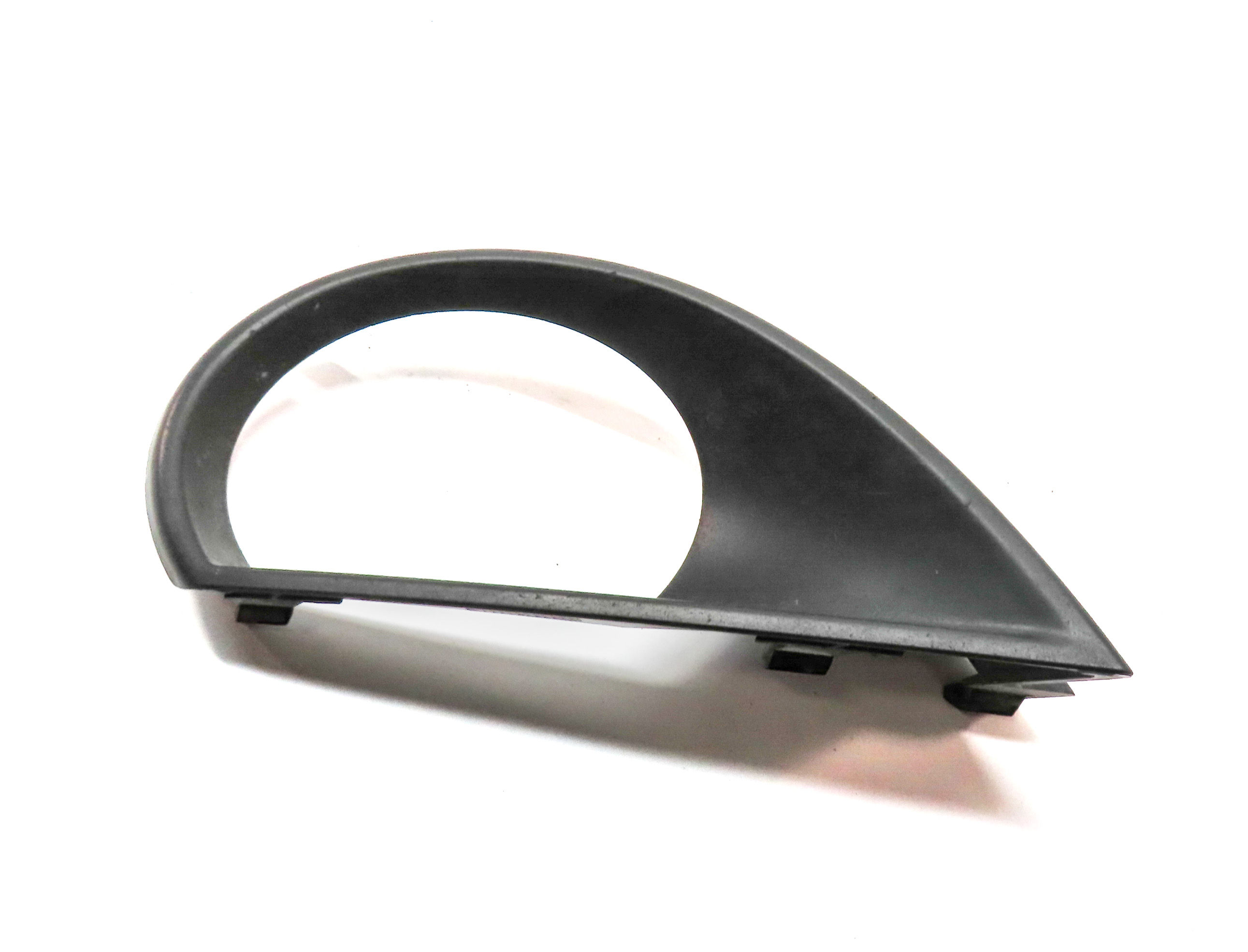 2014 AUDI Q7 (4L) FRONT LEFT DRIVER LOWER BUMPER FOG LIGHT LAMP TRIM — exact item pictured